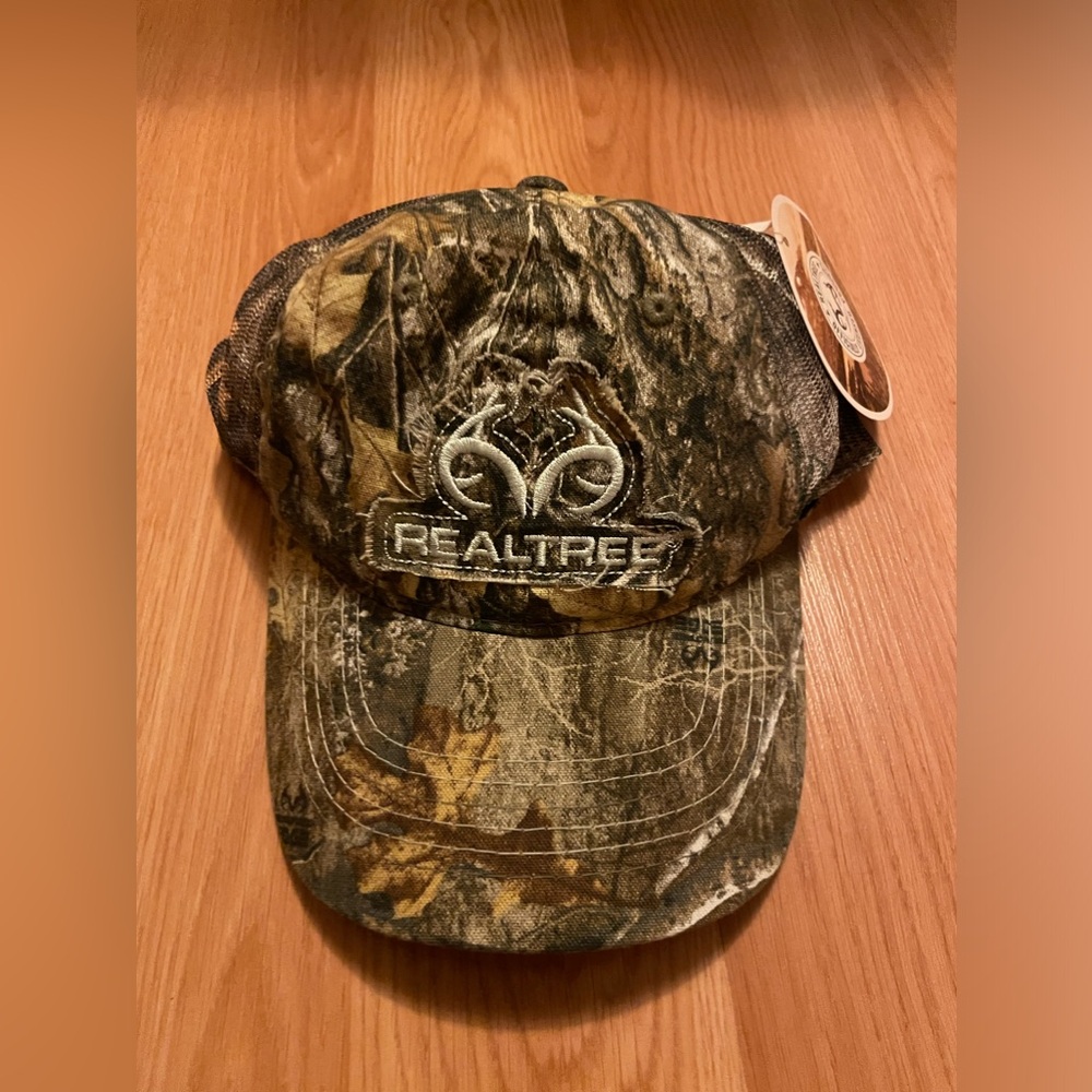 NWT Realtree Edge Camo SnapBack Mesh Hat Cap